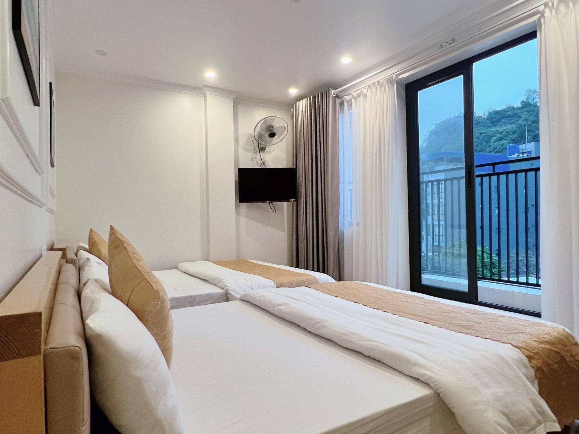 Cat Ba Glow Hotel Chan Chau Exterior photo