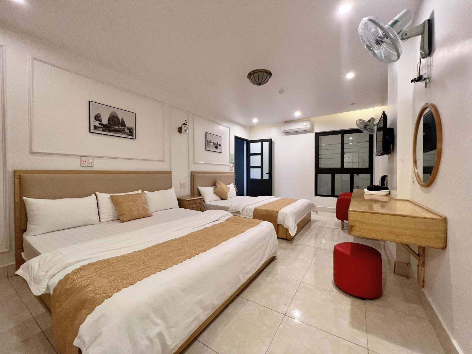Cat Ba Glow Hotel Chan Chau Exterior photo