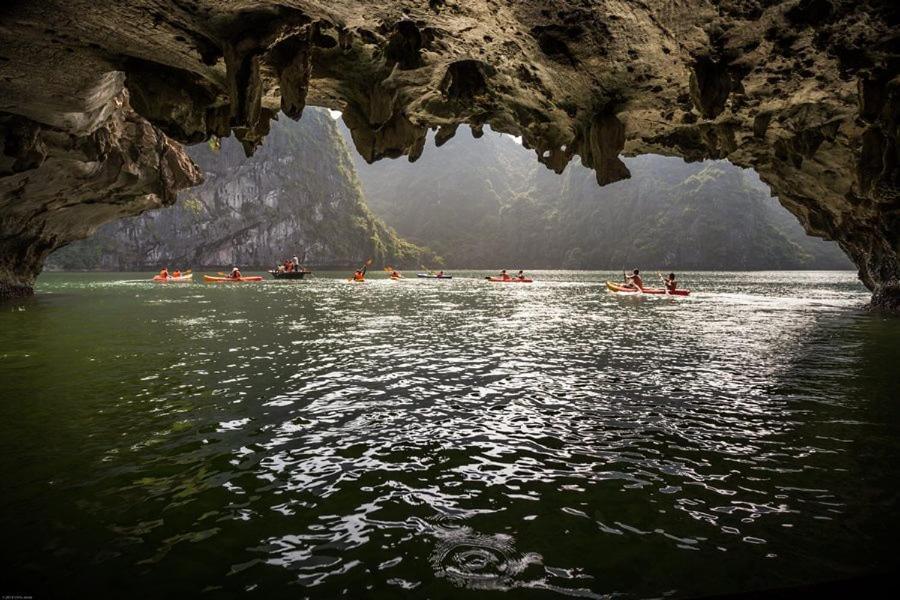Cat Ba Glow Hotel Chan Chau Exterior photo
